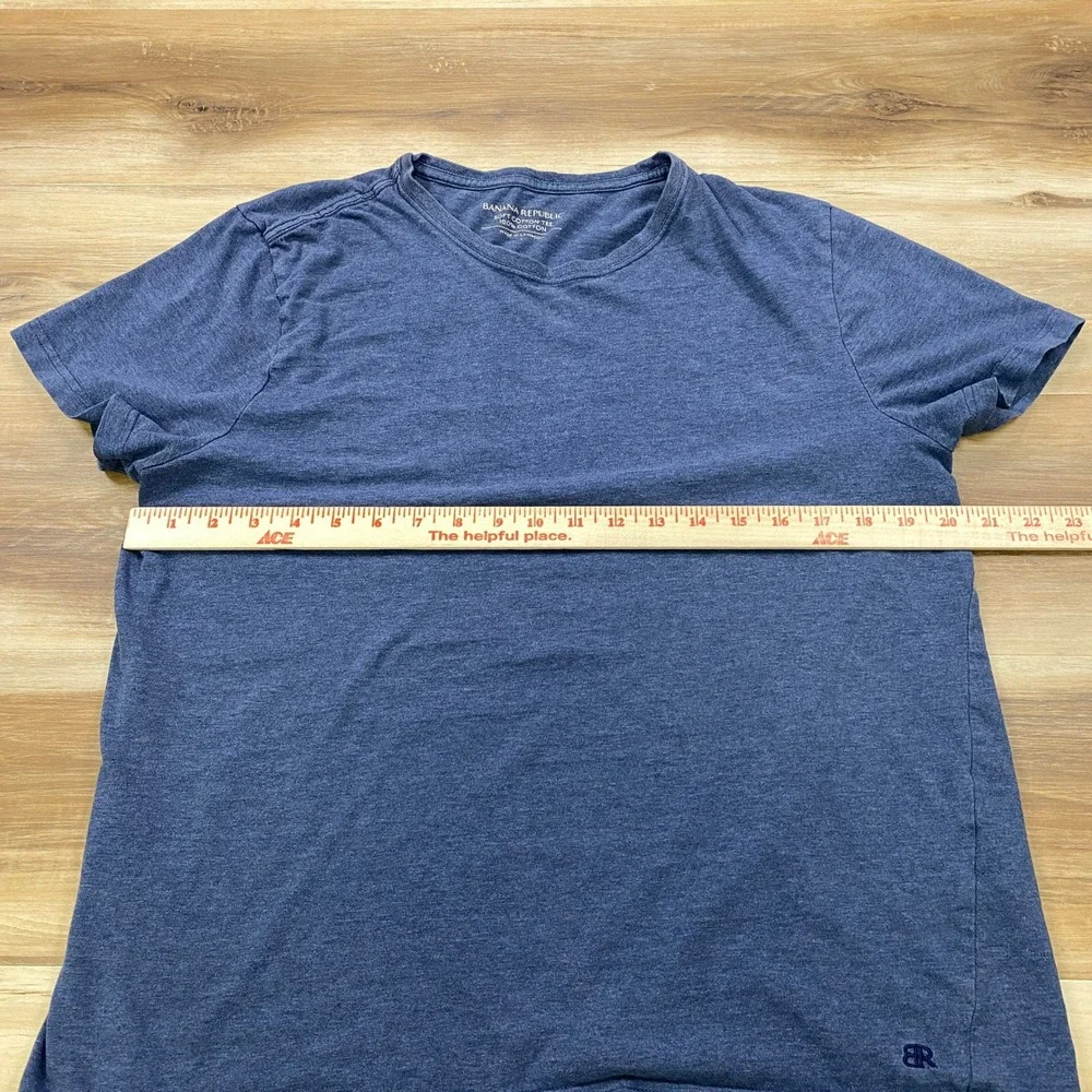 Banana Republic T-Shirt Men Large Minimalist 100% Soft Cotton Tee Regular Blue